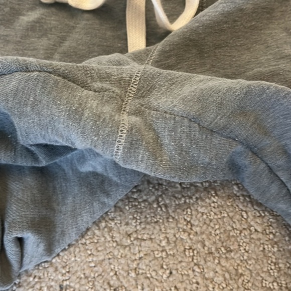 Abercrombie and Fitch grey sweatpants - Picture 5 of 7